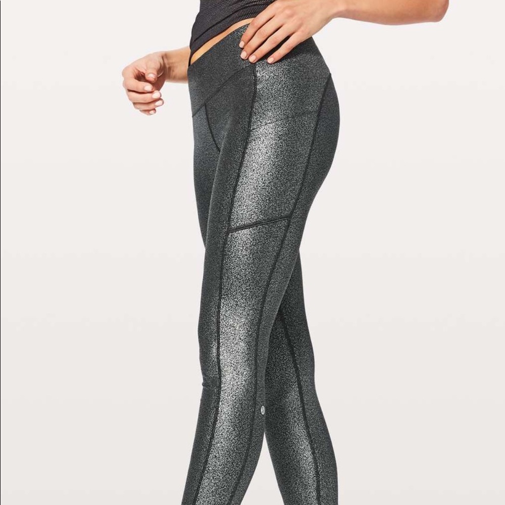 Lululemon RARE Speed Up Tight 28’